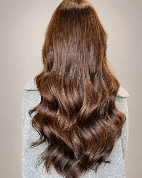 Brunette, copper and red at Ergys Studio